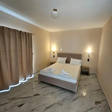 Nikcon 2 Bedroom House * Kávos